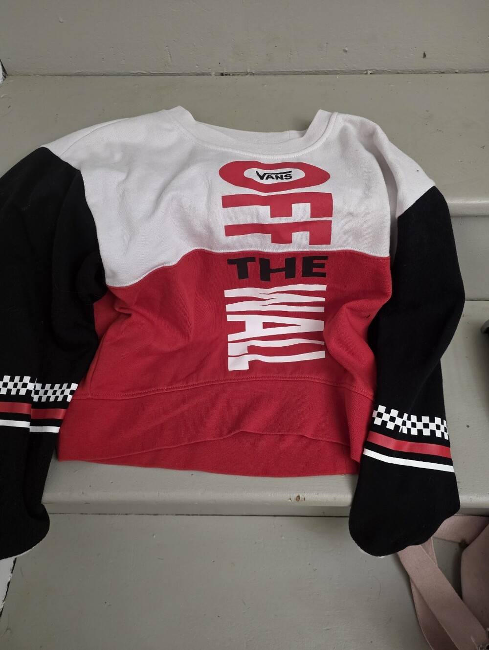 Vans Off The Wall cropped sweatshirt Size Small